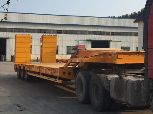 半掛車規(guī)格解析 高低平板與挖機(jī)板載重、價格及配件指南